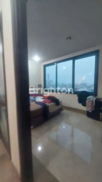 image DIJUAL APARTEMEN FURNISHED CANTIK RIVERSIDE MUARA KARANG (6)