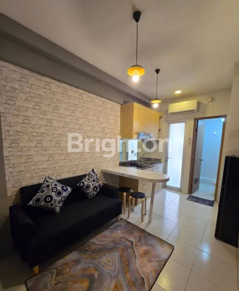 image APARTEMEN CANTIK, GUNAWANGSA MANYAR FULL FURNISHED BARU (3)