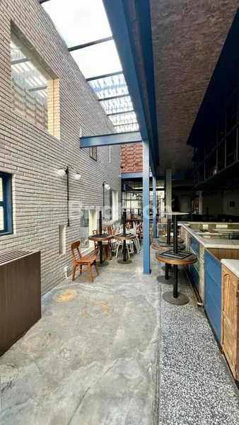 image DISEWAKAN RUMAH KOMERSIAL, SURABAYA PUSAT (3)