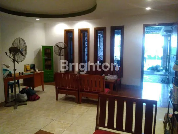 image RUMAH USAHA JL SIMPANG BOROBUDUR MALANG (5)