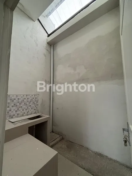 image RUMAH TINGGAL 1 LANTAI SIAP HUNI DI GUNUNG ANYAR SURABAYA TIMUR DEKAT UPN, MERR, EXIT TOL JUANDA TAMBAK SUMUR (5)