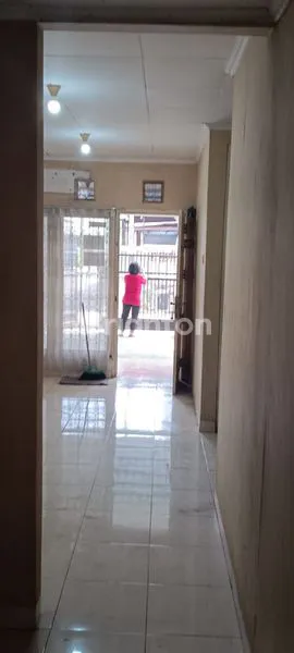 image RUMAH TINGGAL DI TAMAN ARIES (2)