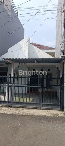 image RUMAH TINGGAL DI TAMAN ARIES (1)