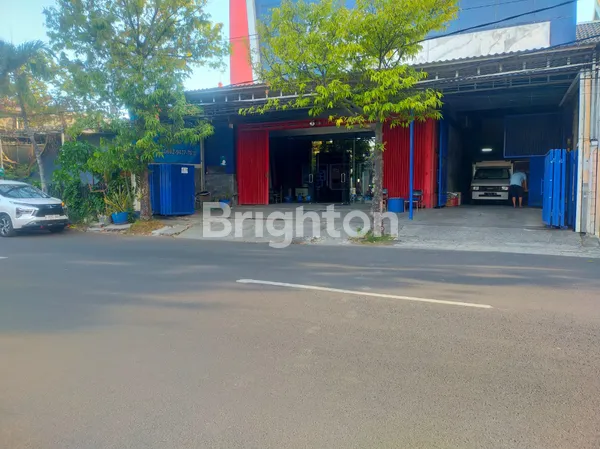 image RUKO 3 LANTAI STRATEGIS DEKAT A YANI GAYUNGAN SURABAYA SELATAN SIAP PAKAI (1)