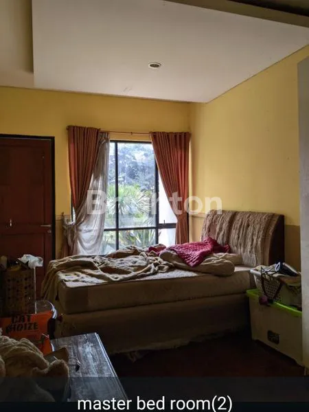 image RUMAH MEWAH AMAN DAN NYAMAN DI TANGERANG (1)