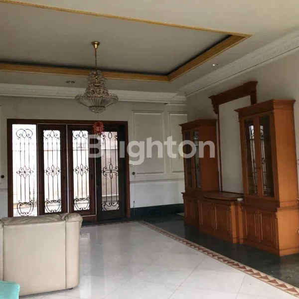 image RUMAH CLUSTER PINISI PERMAI - PIK1, FULL FURNISH (2)