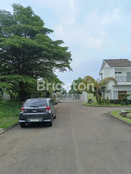 image RUMAH 2 LANTAI DI CLUSTER EKSKLUSIF TELAGA GOLF – LOKASI STRATEGIS, LINGKUNGAN PREMIUM (6)
