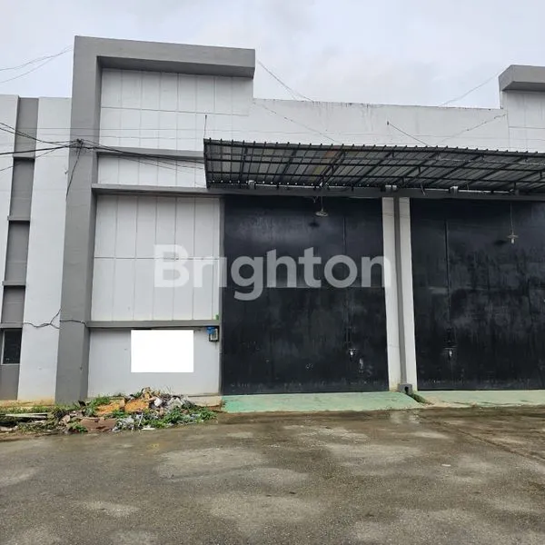 image DISEWAKAN GUDANG BESAR PARKIRAN LUAS LOKASI KARIANGAU  (1)