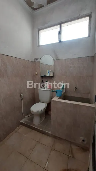 image RUMAH HITUNG TANAH HOOK DI WONOREJO PERMAI JALAN UTAMA ROW JALAN LEBAR - COCOK UNTUK DIBANGUN RUMAH BARU (6)