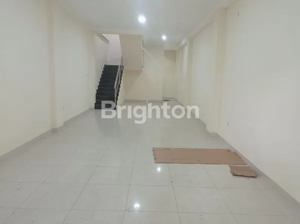 image RUKO 100% BARU 3 LANTAI ADA ROOFTOP SIAP PAKAI DI PONDOK GEDE JAKARTA TIMUR (3)