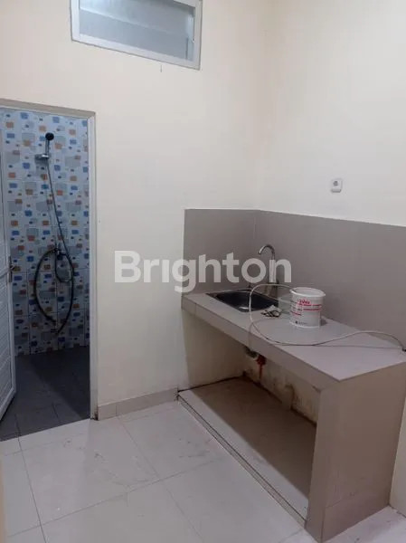 image RUKO 100% BARU 3 LANTAI ADA ROOFTOP SIAP PAKAI DI PONDOK GEDE JAKARTA TIMUR (7)