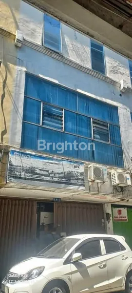 image RUKO JEMUR ANDAYANI TERAWAT STRATEGIS DEKAT RAYA A YANI (1)