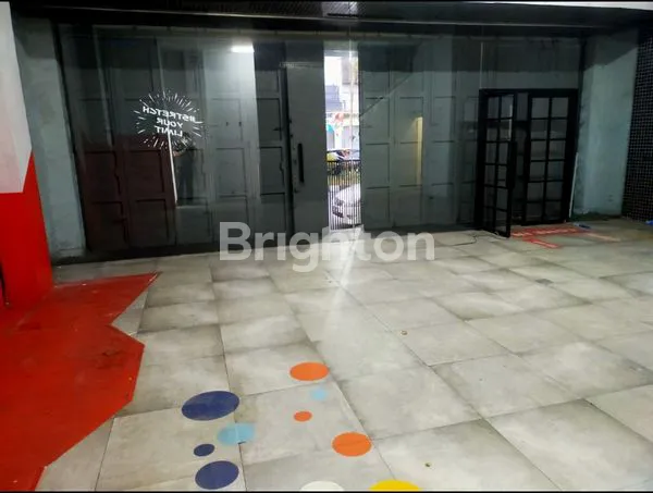 LOKASI PREMIUM,COCOK UNTUK USAHA.SIAP PAKAI.DI JANTUNG KOTANYA TASIKMALAYA.