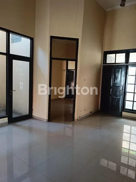 image RUNGKUT ASRI LOR (4)