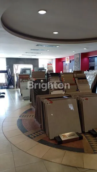 image HARGA TURUN!! RUKO DAN GUDANG SIAP CUAN DI JL. MT. HARYONO. PUSAT PERDAGANGAN SEMARANG (2)