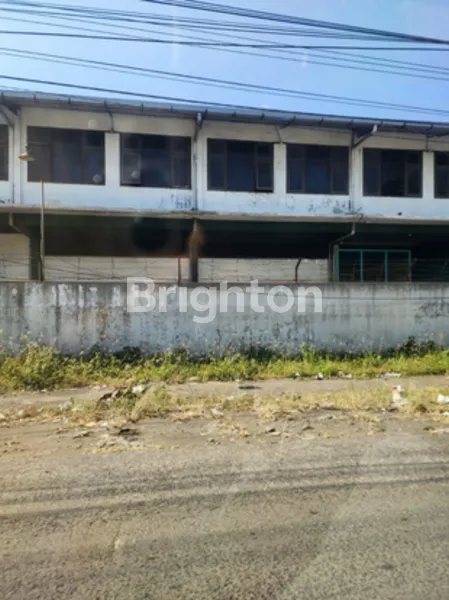 image DISEWAKAN GUDANG LOKASI STRATEGIS COCOK UNTUK SEGALA JENIS USAHA (2)