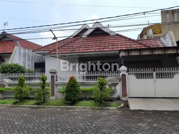 image MANYAR SIAP HUNI AKSES MUDAH ROW 2 MOBIL STRATEGIS (1)