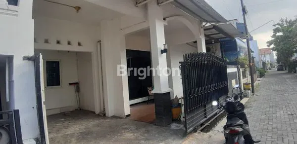 image RUMAH 2 LANTAI SIAP HUNI SELOMAS TIMUR SEMARANG UTARA (7)