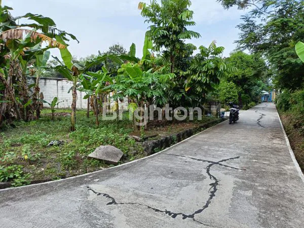 image TANAH LUAS 371 M² DI SELOKATON GONDANGREJO (1)