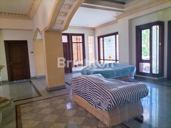 image RUMAH ELITE 2 LANTAI DI BINTANG DIPONGGO, LOKASI STRATEGIS (8)