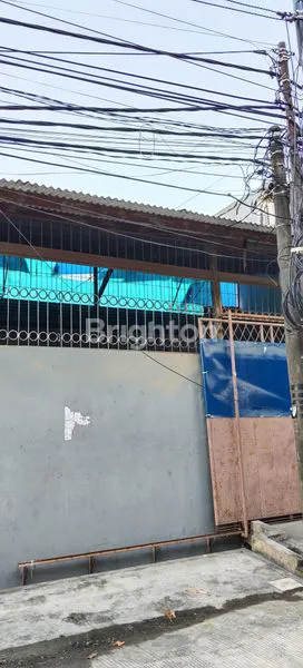 RUMAH 1½ LANTAI DI VILLA KAPUK MAS JAKARTA UTARA