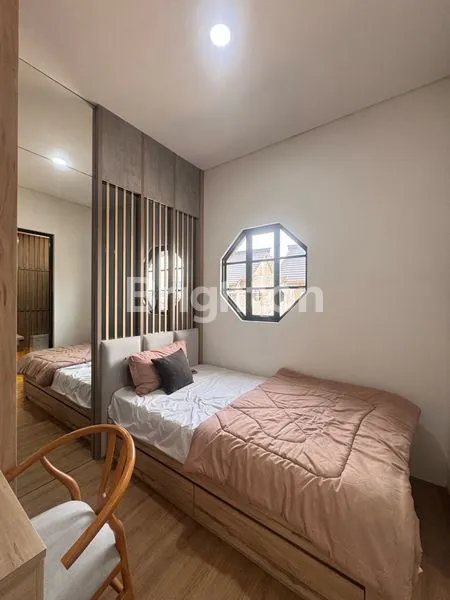 image RUMAH MEWAH DI BATAM (6)