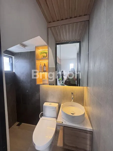 image RUMAH MEWAH DI BATAM (7)