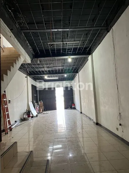 image RUKO 3 LANTAI PINGGIR JALAN (5)