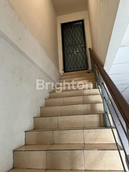 image RUKO 3 LANTAI PINGGIR JALAN (6)