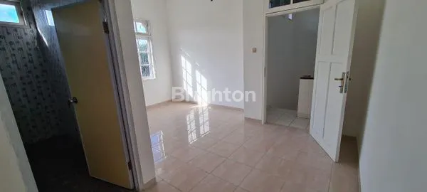 image DI SEWAKAN RUMAH CEPAT PERUM DEN HAAG (7)