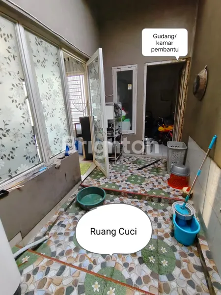 image DIJUAL RUMAH DI  JL DAHLIA KOMPLEKS SULTAN HASANUDDIN  (4)