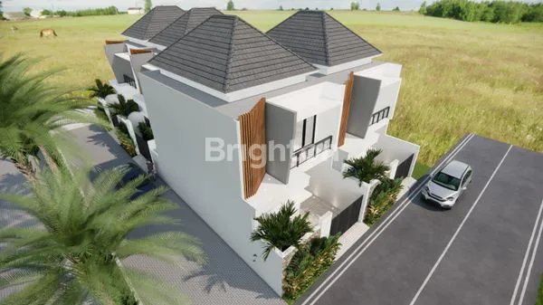 image DIJUAL RUMAH 2 LANTAI LOKASI STRATEGIS DI JALAN MARLBORO, BALI! (2)