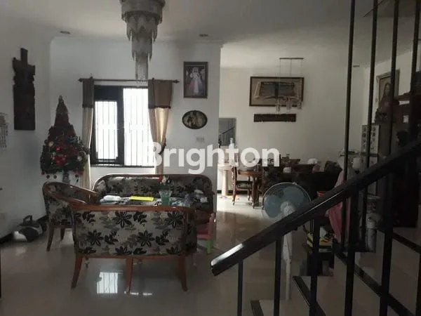 image RUMAH MODERN MINIMALIS 2 LT MANYAR JAYA (2)