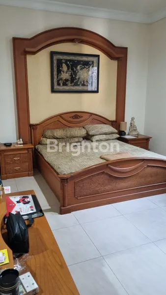 image RUMAH MEWAH 2 LANTAI REGENCY 21 SURABAYA TIMUR – FULL FURNITURE, SIAP HUNI! (3)