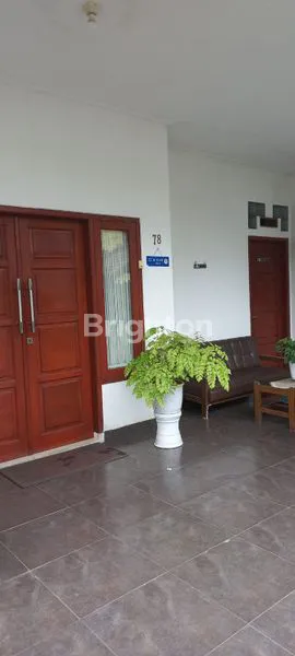image RUMAH ASRI LOKASI STRATEGIS DI MARGAHAYU RAYA, BANDUNG (1)