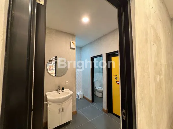 image RUMAH DI JALAN RAMAI GADING SERPONG UNTUK USAHA (8)