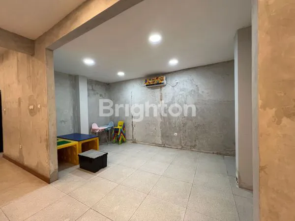 image RUMAH DI JALAN RAMAI GADING SERPONG UNTUK USAHA (7)