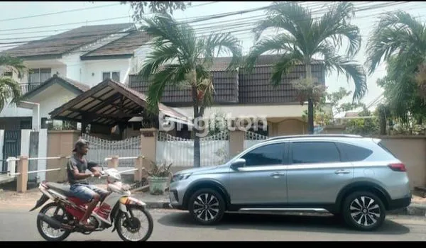 image FOR SALE RUMAH PREMIUM HOEK – PULO ASEM TIMUR, JAKARTA (2)