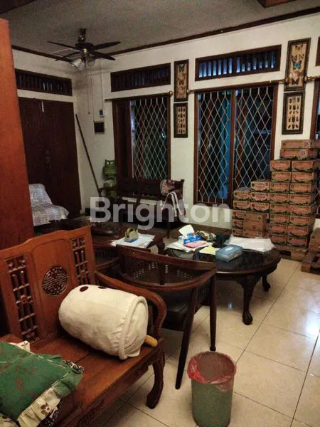 image RUMAH HOEK POS PENGUMBEN KOMPLEK PERTAMBANGAN JAKARTA BARAT (7)