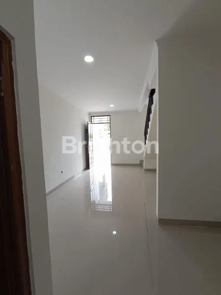 image RUMAH TAMAN PALEM LESTARI, JAKARTA BARAT (2)