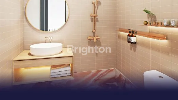 image RUMAH MEWAH 2 LANTAI – SIAP HUNI, LENGKAP DENGAN KOLAM RENANG PRIBADI! (5)