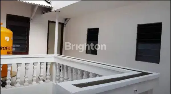 image LEBAK JAYA LOKASI STRATEGIS DEKAT RAYA KENJERAN ROW 2,5 MOBIL (6)