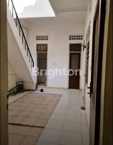 image LEBAK JAYA LOKASI STRATEGIS DEKAT RAYA KENJERAN ROW 2,5 MOBIL (4)