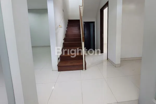 image RUMAH ELIT PERMATA BOTANICAL CLUSTER CHELSEA KARTASURA (4)