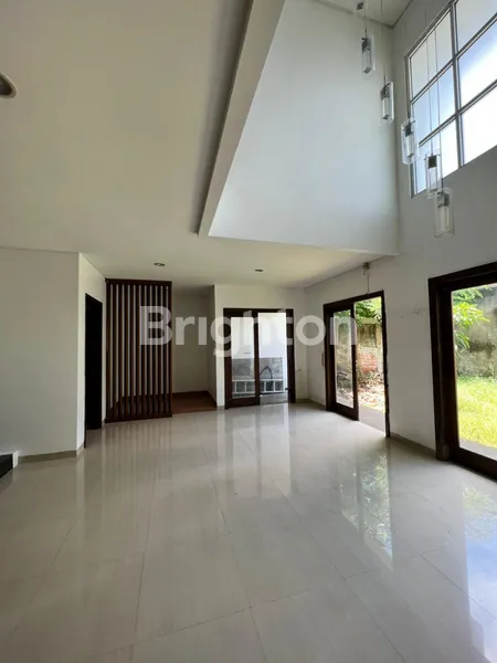 image RUMAH DI KENCANA LOKA, BSD CITY (1)