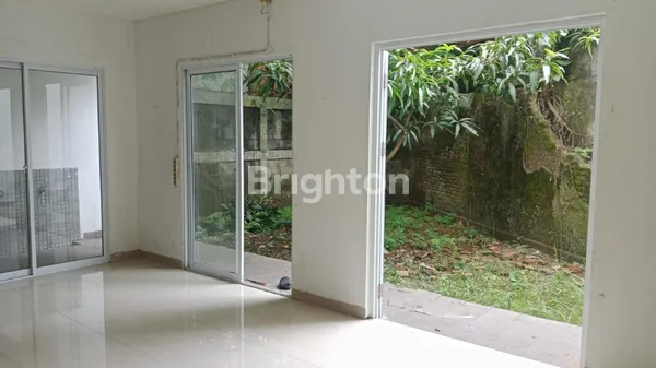 image RUMAH DI KENCANA LOKA, BSD CITY (8)