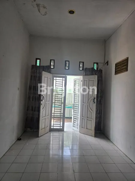 image KOMPLEK GRIYA MANDIRI (3)