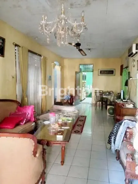image RUMAH CLASSIC LUAS DI SUKASARI TANGERANG (3)