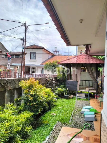 image RUMAH SAYAP BUAH BATU BATUNUNGGAL (4)