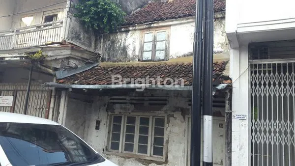 image RUMAH TUA HITUNG TANAH GANG BESEN SEMARANG (1)